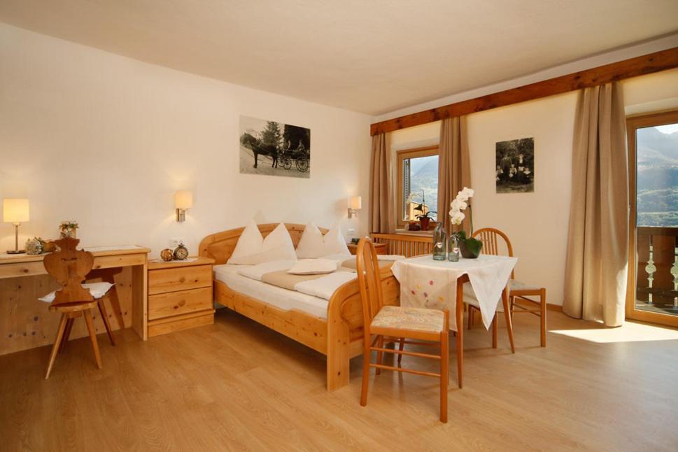 Hotel Biedermannhof Cermes Habitación foto